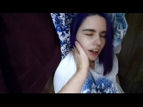 ❤️ מצאתי את אחותי בארון ועזרה לה לגמור ❤❌ סרטון פורנו ב-iw.com-porn-mz.ru ﹏